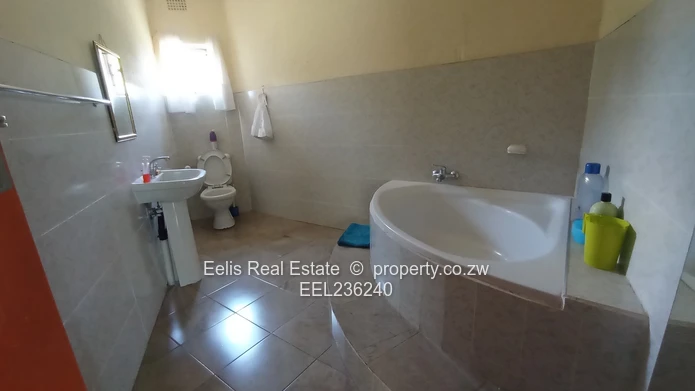 Daylesford, Gweru house for sale 