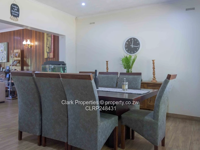 Exceptional Off-Grid Family Home in a Quiet Close! (Sole Mandate)