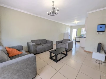 2 Bedroom Garden Flat