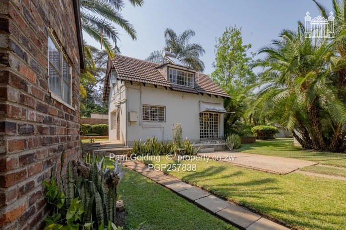 Property In A Promising Location In Highlands (Sole Mandate)