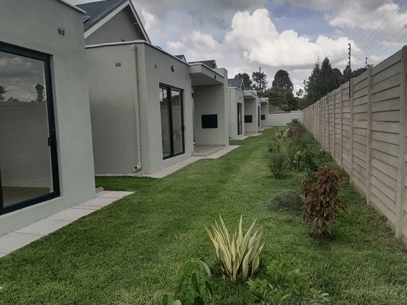 3 Bedroom Garden Flat