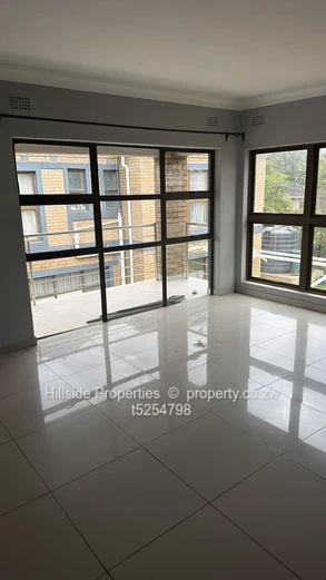 3bedroom apartment Groom bridge  (Sole Mandate)