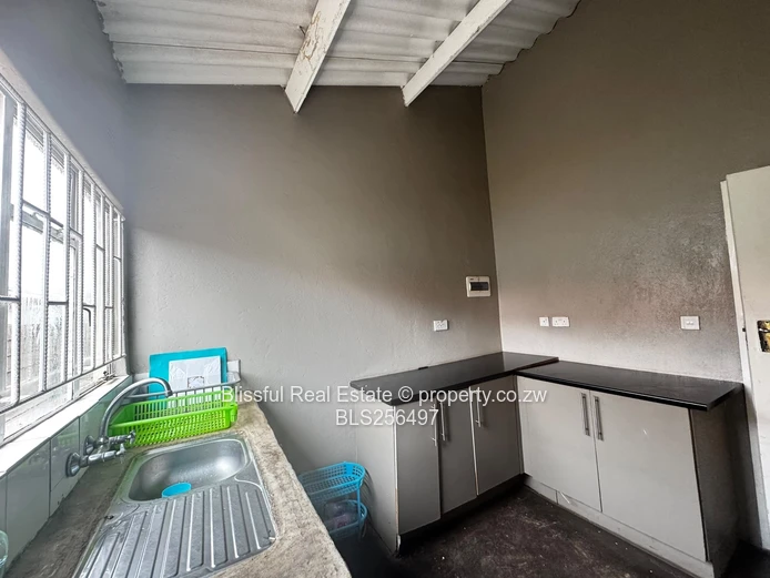 2 bedroom house for sale in budiriro cabs 
