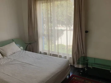 3 Bedroom Flat & Apartment