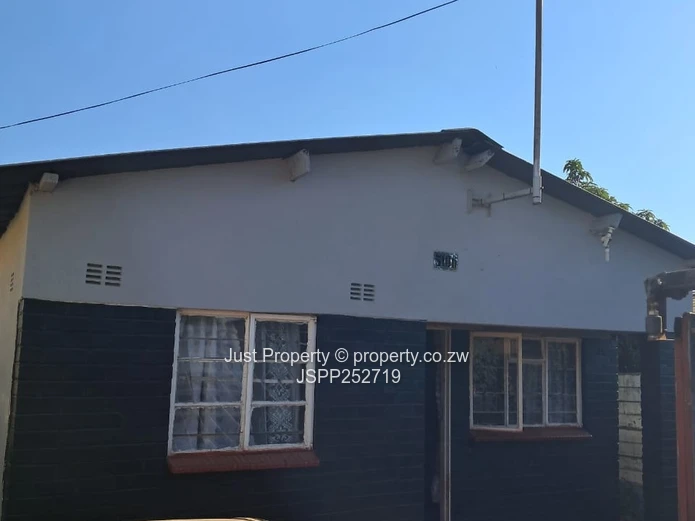 Glen View 3-Bed Home — Walled, Title Deed