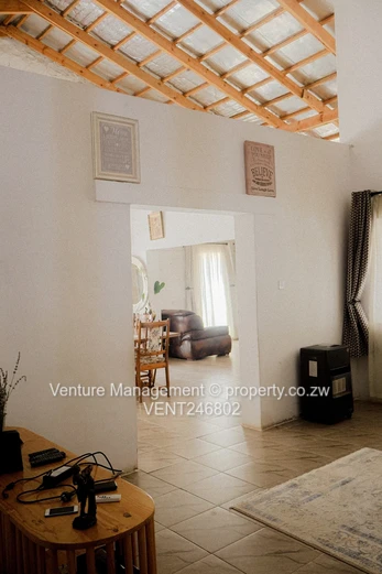 Lovely home in Domboshawa