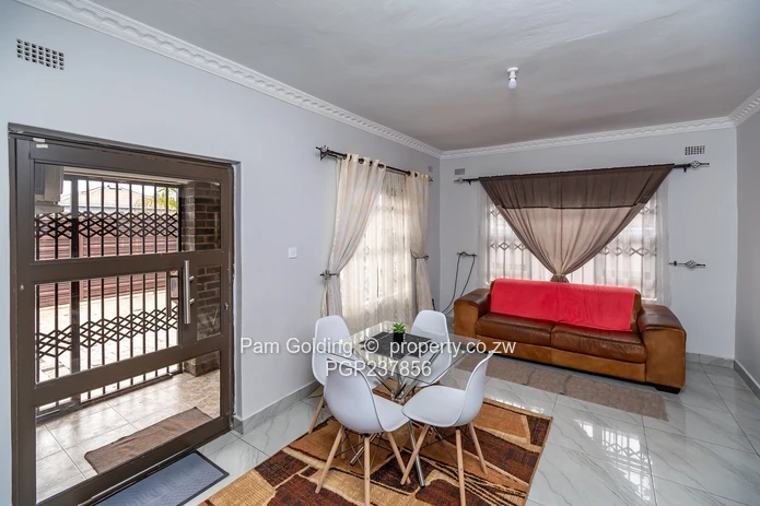 House for sale (Sole Mandate)