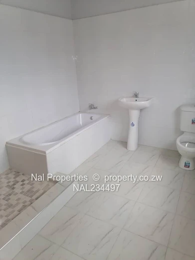 House for sale (Sole Mandate)