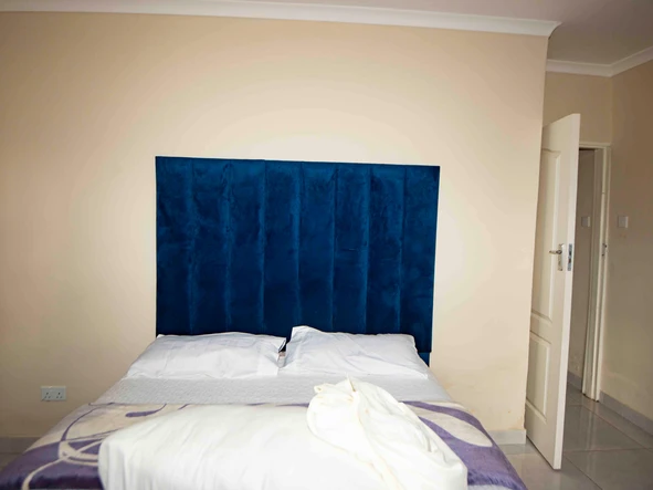 3 Bedroom Flat & Apartment