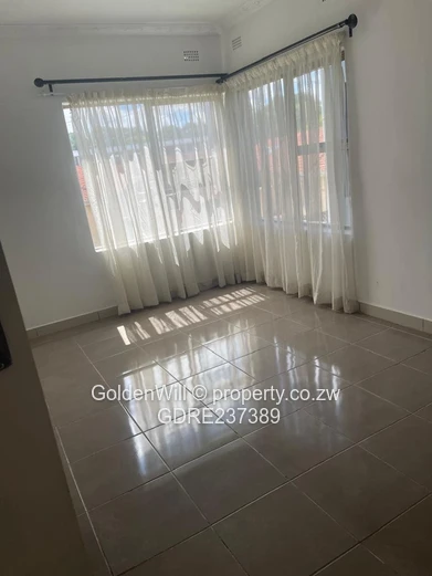 Newlands Townhouse To Let