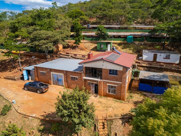 Seven Hectares, Prolific Borehole On Jeans Walk Cromlet