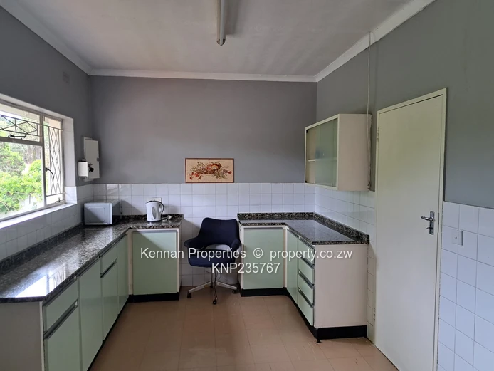 Lovely family home for sale in Vainona on 5,066m² 