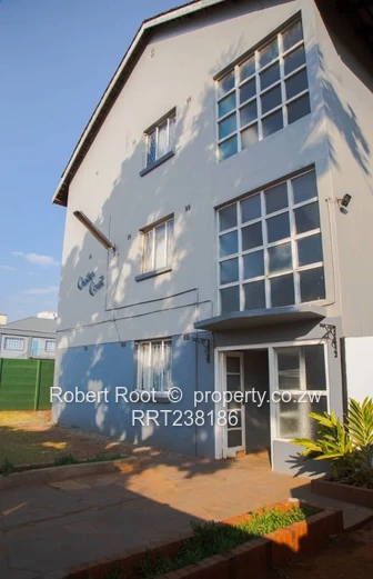 1 bed apartment in Avenues