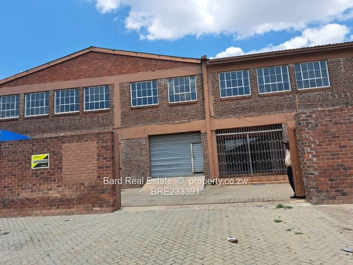 Multi-purpose commercial building in Graniteside