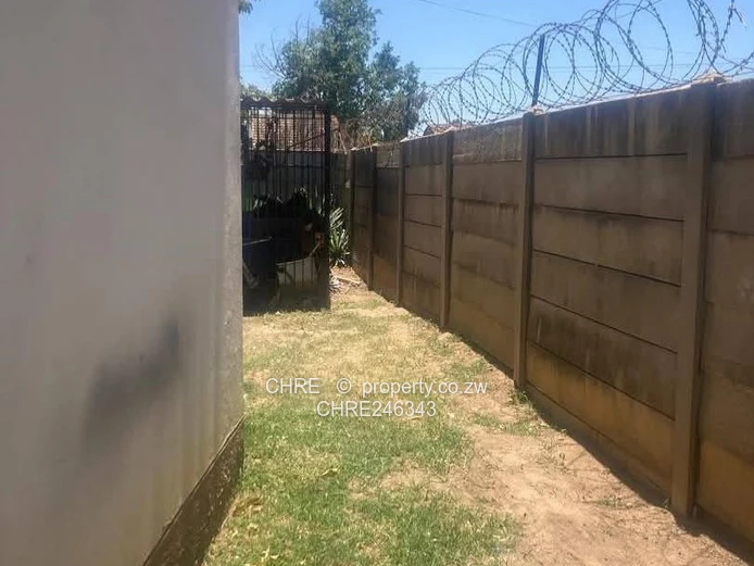 Msasa Park House To Let