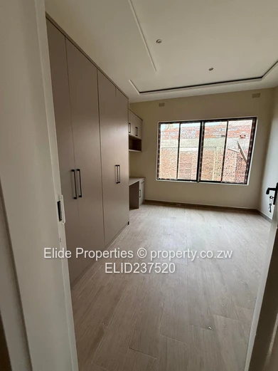 Monavale Apartment,Pa Gomo Mews opposite Golden Conifer . 