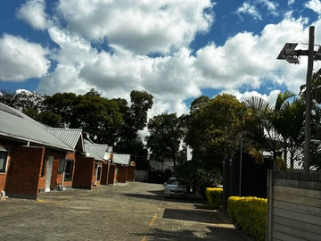 3 Bedroom Garden Flat