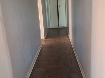 2 Bedroom Flat & Apartment