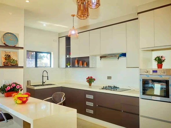 4 Bedroom Garden Flat