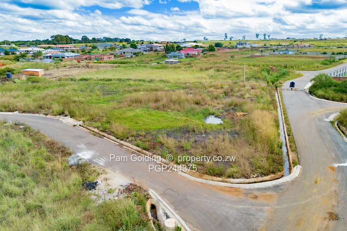 Ready to Build Stand within Smart City