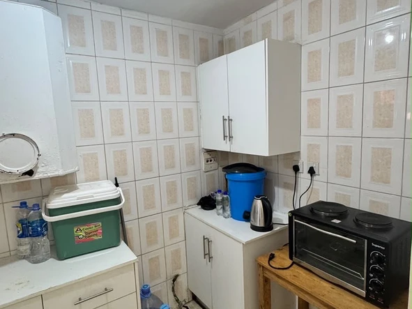 Flat & Apartment