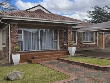 3 Bedroom Garden Flat