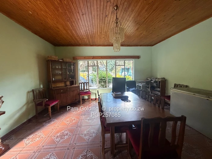 House for Sale in Hillside