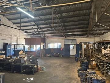 Warehouse & Factory
