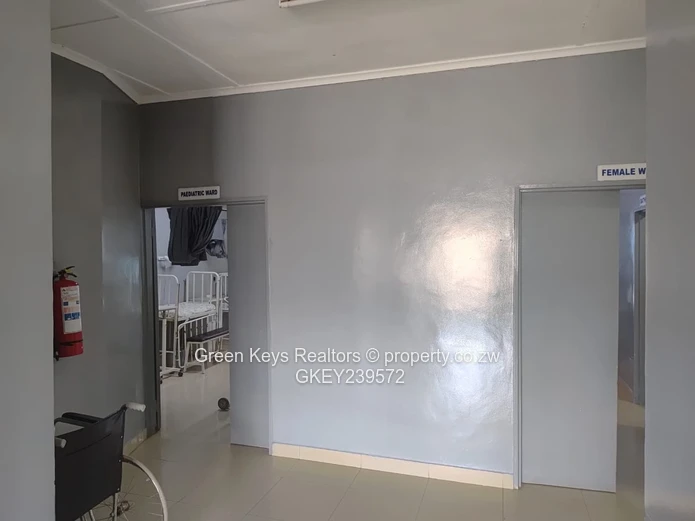 Chitungwiza Seke shop for sale