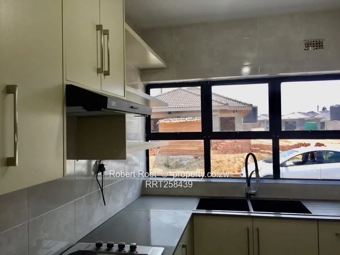 Well Built Home in Graylands Park