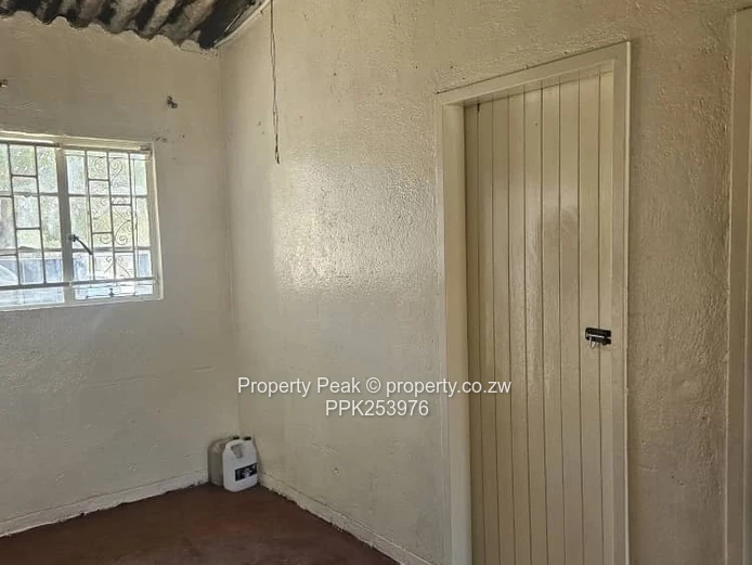 3-Bed New Canaan Semi Detached Rental Highfield 