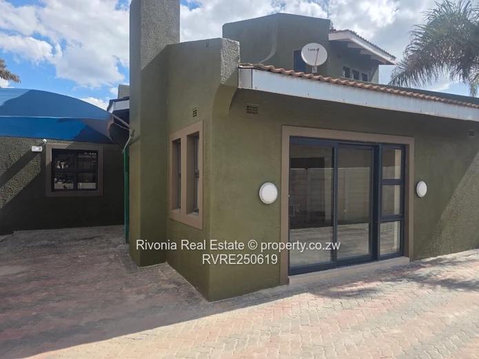 Spacious 3-Bed Home in Glen View with Borehole & Parking