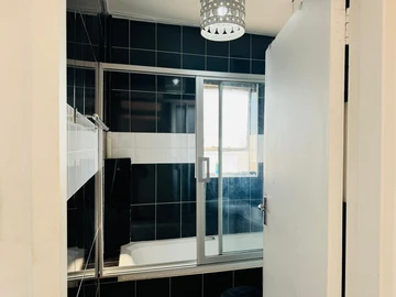 Flat & Apartment