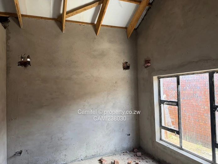 Ashdown Park Finish to own test this 4 bed main en-suite high Celling modern open plan