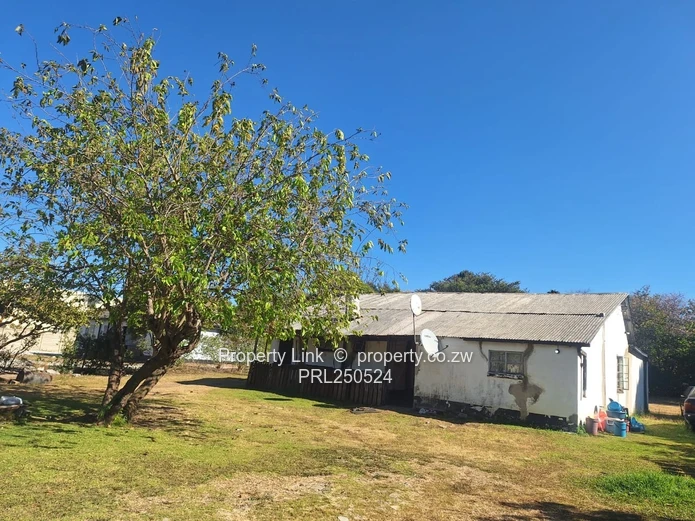 Land For Sale On Greendale Avenue