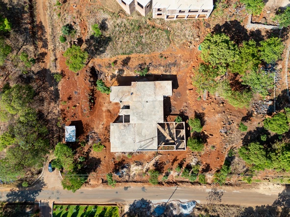 6 Bedroom House