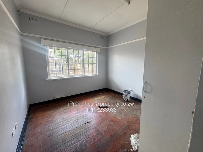 Commercial property for rent in Eastlea 