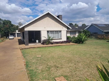 4 Bedroom Townhouse Complex