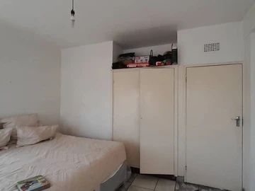 2 Bedroom Garden Flat