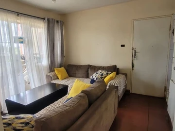 2 Bedroom Flat & Apartment
