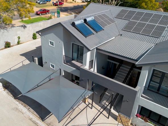 3 Bedroom Garden Flat