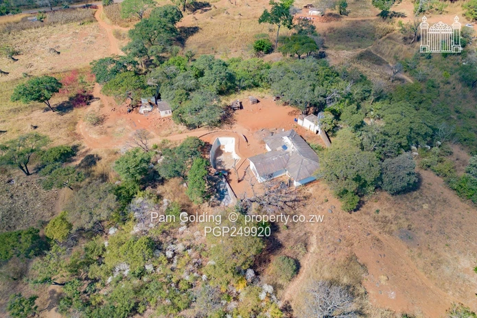 7.5 Hectares In Christon Bank