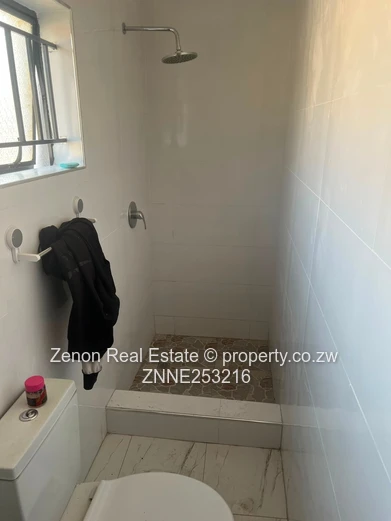 Cold Comfort 2in 1 house for sale (cluster )