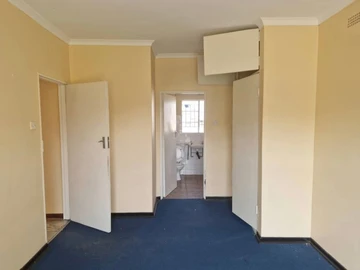 3 Bedroom Garden Flat