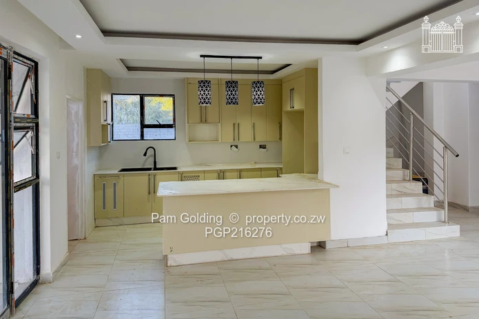 Near Completion Contemporary Duplex Unit in Good Location (Sole Mandate)