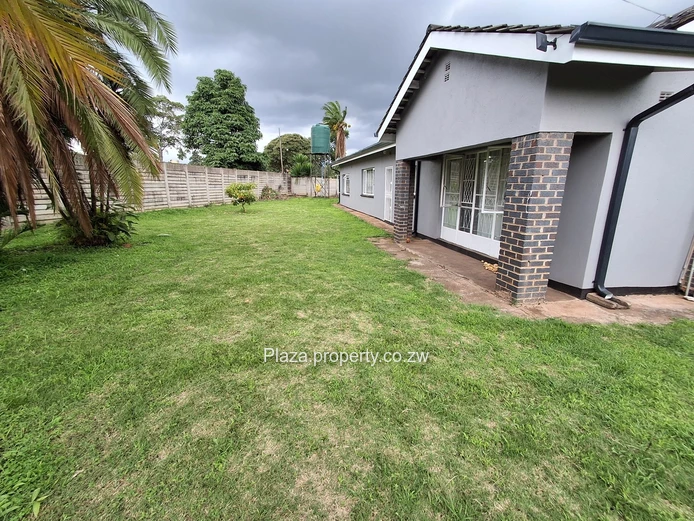 Strategically Located 4-Bedroom Family Home with Cottage – Sunridge, Harare Drive Frontage