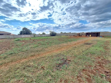 Prime 2000 m² Stand in Hogerty Hill, Harare - Ready to Build!