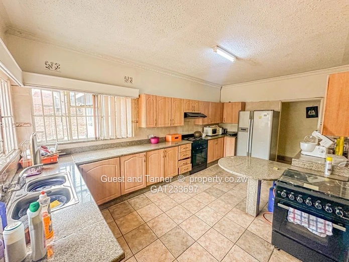  4 Bedroomed house in Chadcombe For Sale 