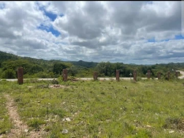 Commercial & Industrial Land