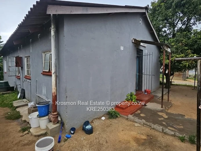 House For Sale (Sole Mandate)